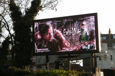 5 Mẹo làm nổi bật thương hiệu thông qua việc tài trợ biển quảng cáo LED